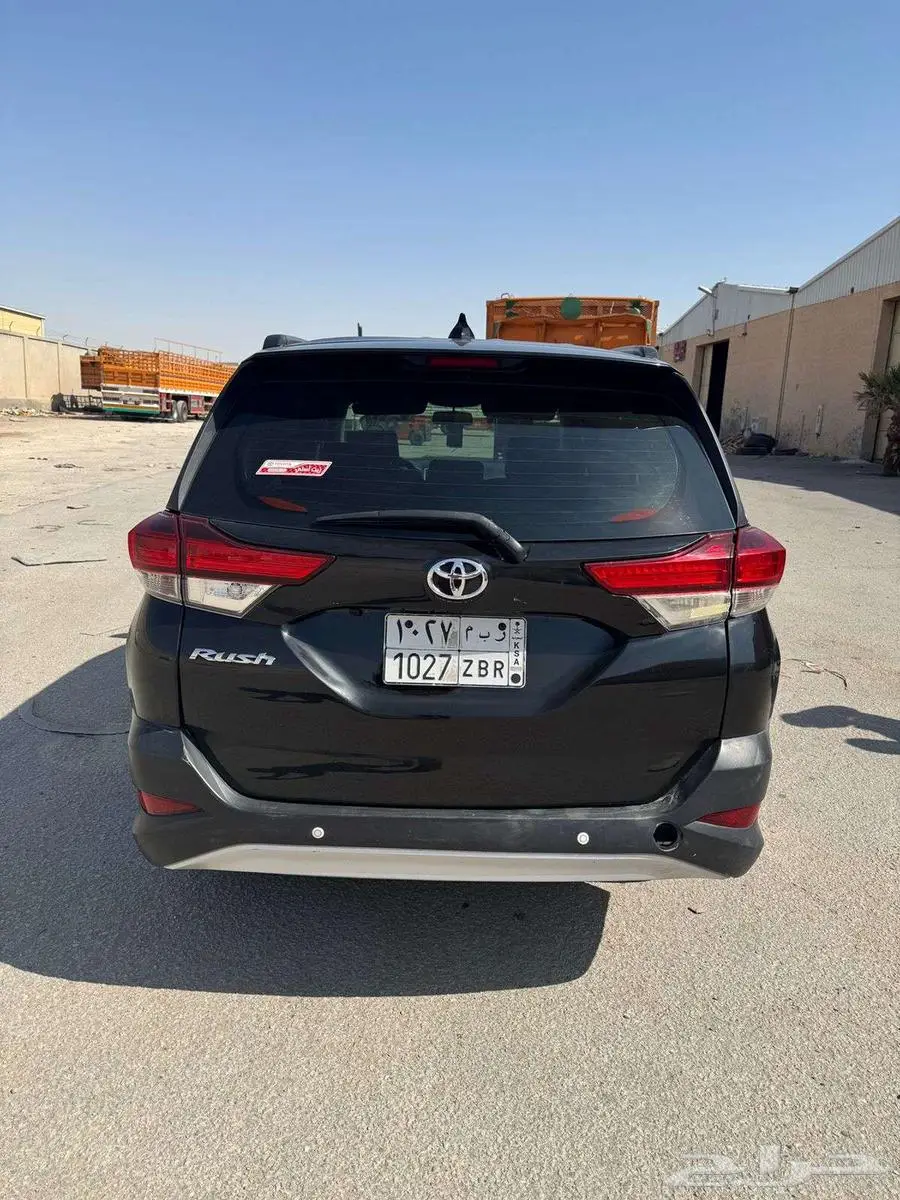 Toyota Rush 1