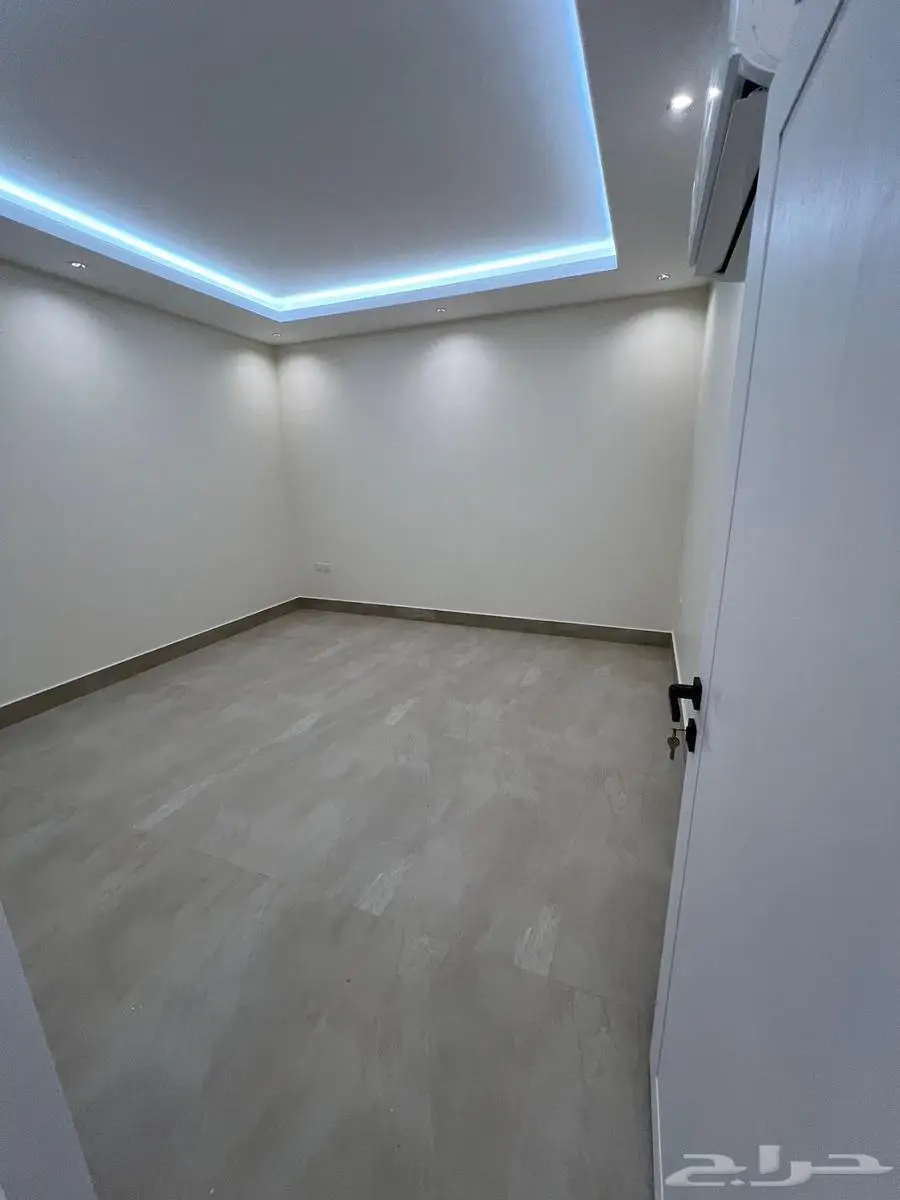 للايجار شقة عوائل في الرياض حي العارض   رقم العرض H933 1