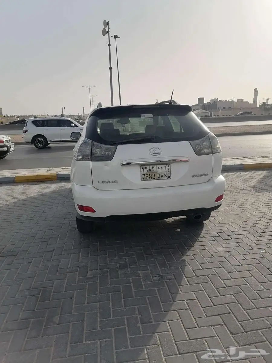 لكزز ار اكس 330 1