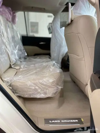 تويوتا لاندكروزر 2025 L4 سعودي كاش استلام فوري 10