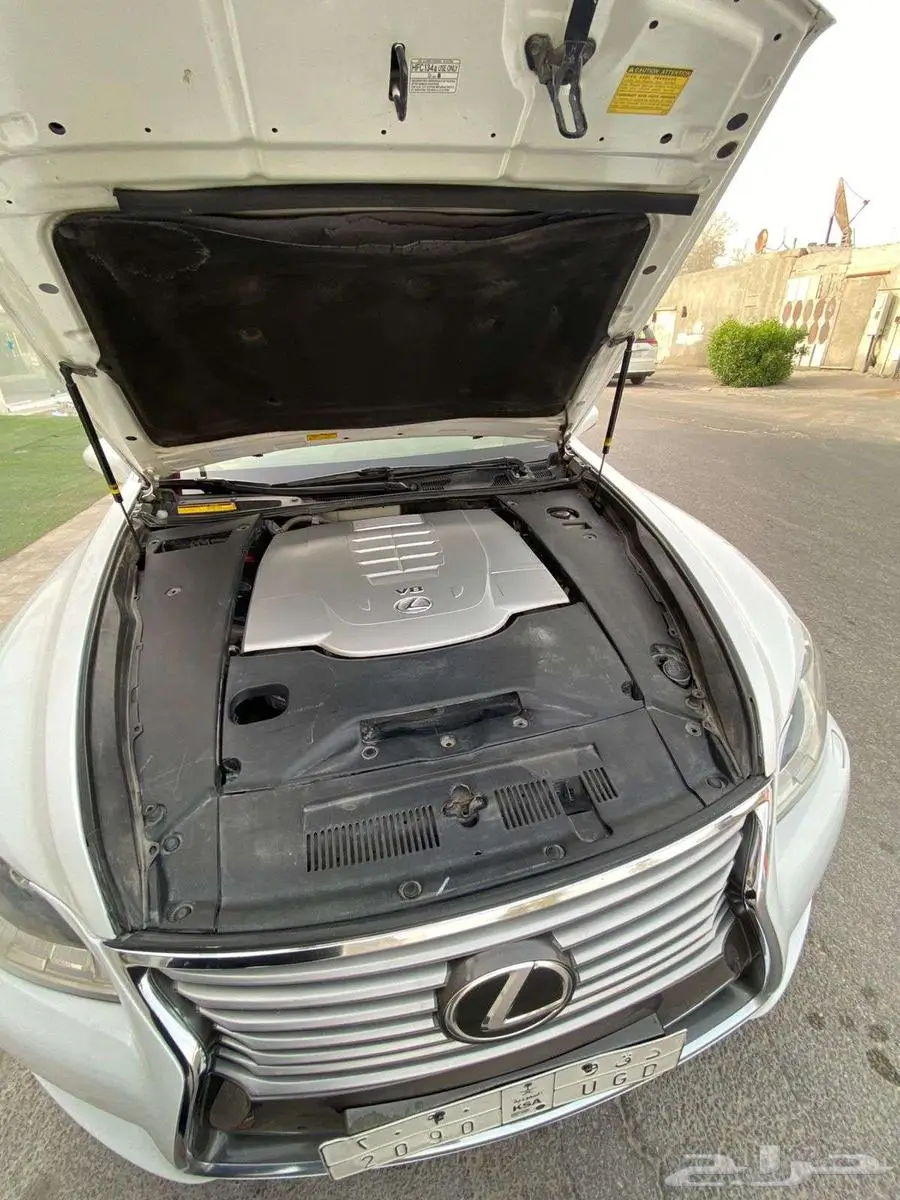لكزس 2014 LS 460 سعودي استخدام شخصي للبيع 40