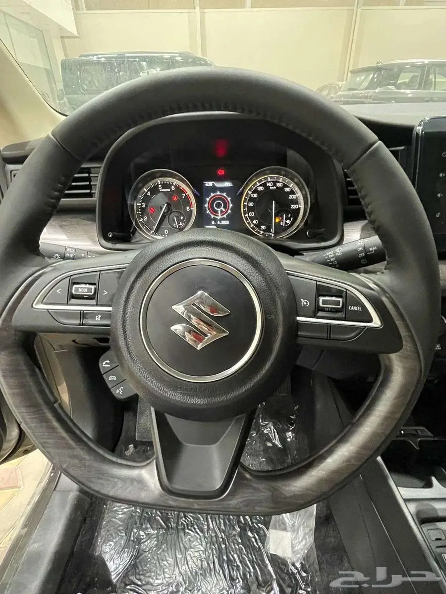 سوزوكي ارتيجا فل موديل GLX 2025بسعر 62000 بالضريبه 1