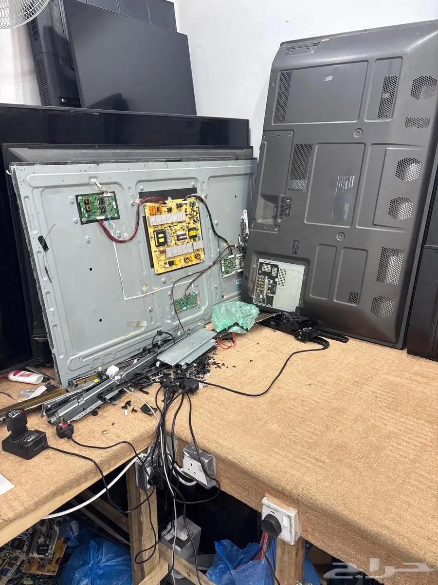 Electronic repairs 0