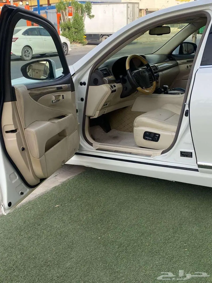 لكزس 2014 LS 460 سعودي استخدام شخصي للبيع 23
