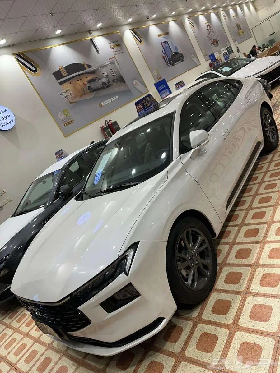 فورد توريس تريند وامبيانتي 2025 اسود رصاصي ابيض 10