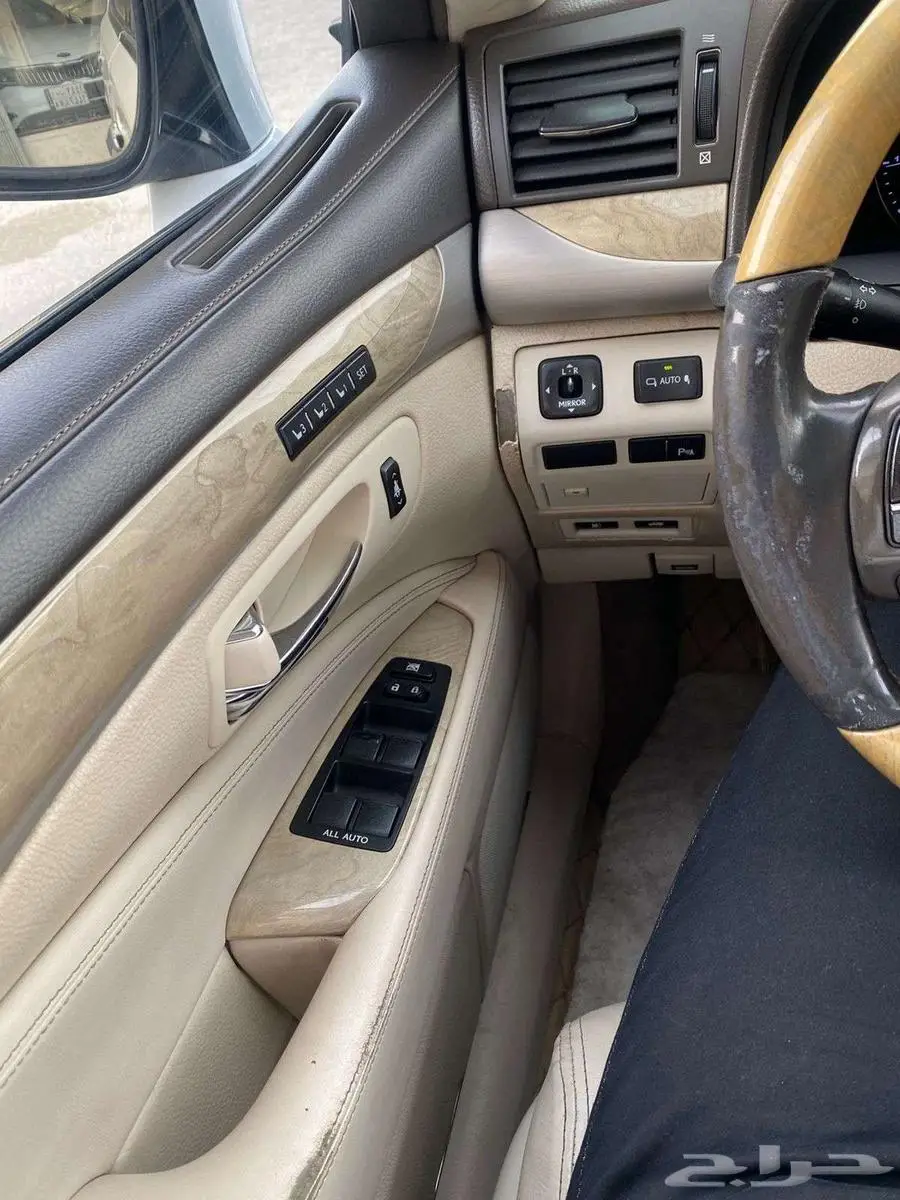 لكزس 2014 LS 460 سعودي استخدام شخصي للبيع 16