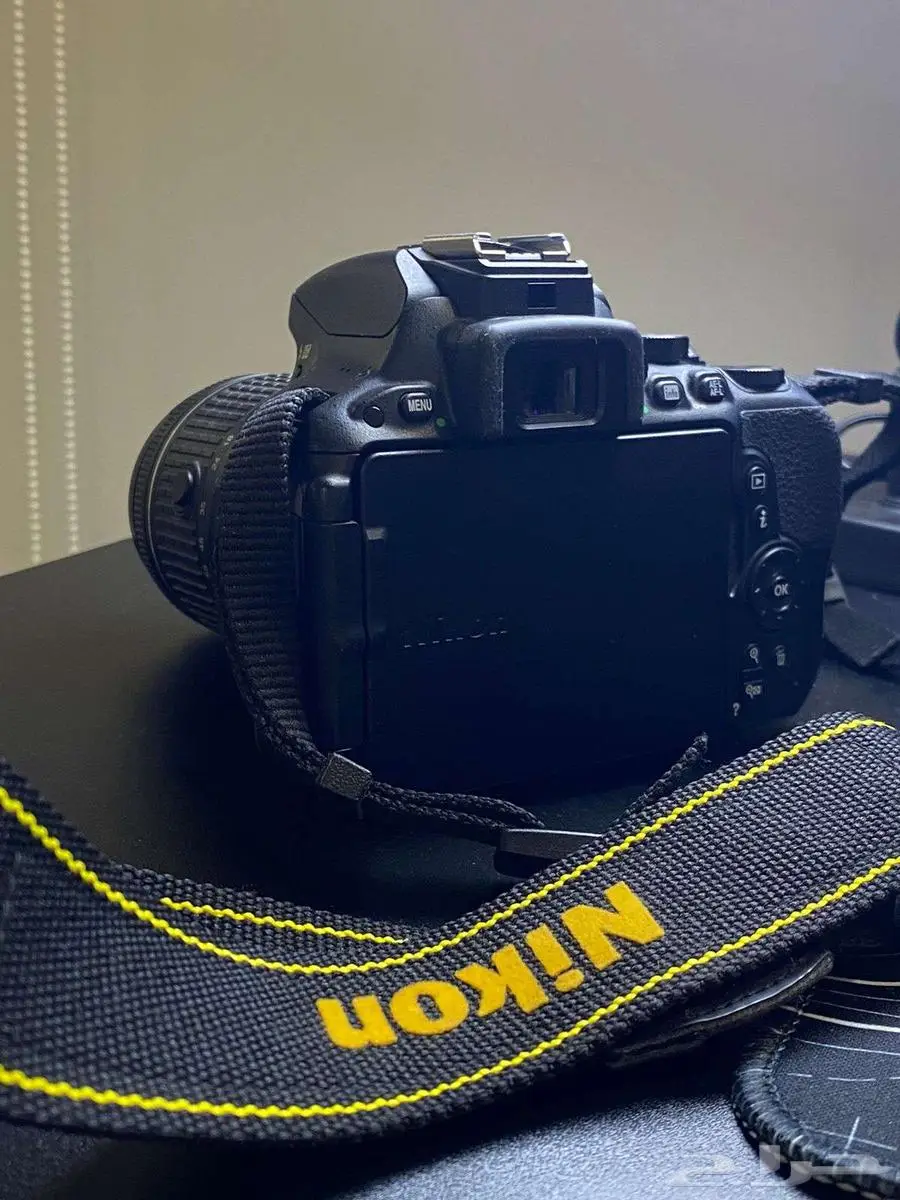 كاميرا نيكون دي 5500 - Nikon D5500 نظيفة للبيع 0