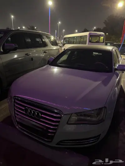 اودي A8 كومند ترفيهي 2012 7