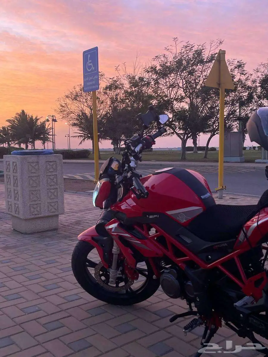 دباب بينيلي TNT أيطالي 150CC 8