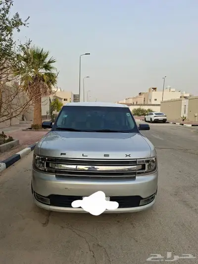 فورد فلكس SEL 5