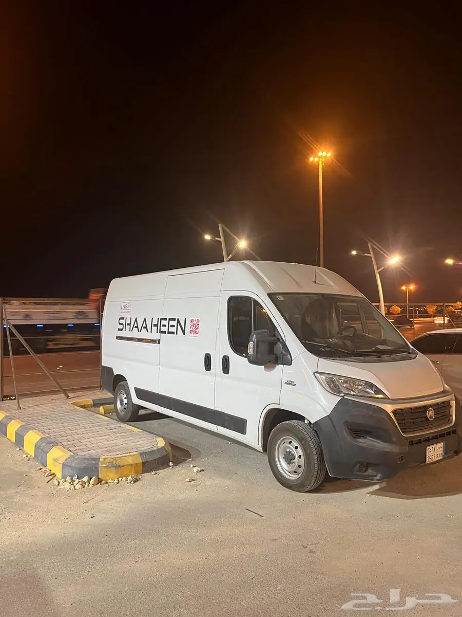 فان فيات نظيف جدا  للبيع 3