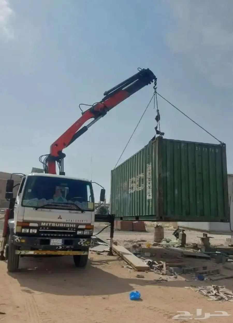 Boom truck with baskit for rent jeddah 7