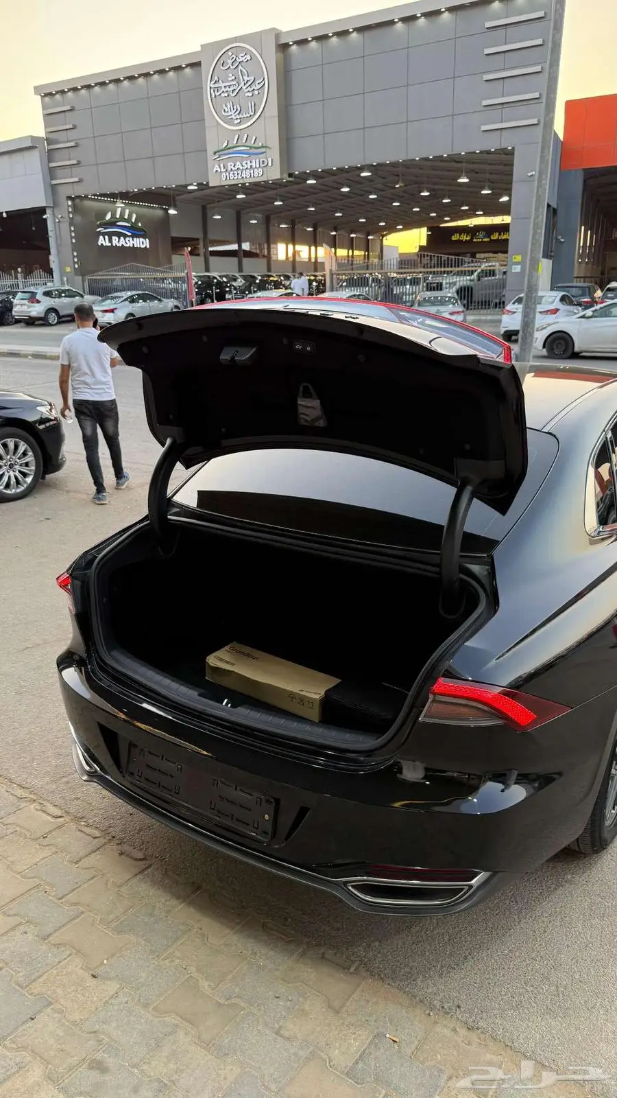 هونداي ازيرا 2022 بنزين عداد 122000 10