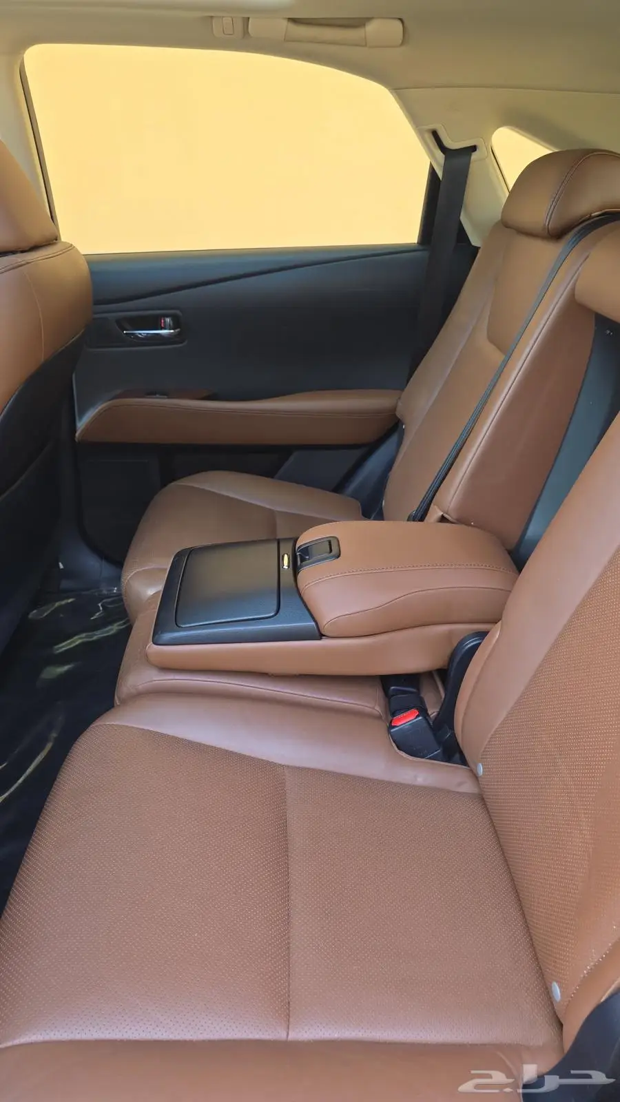 لكزس RX450h 2015 بحالة الوكالة 13