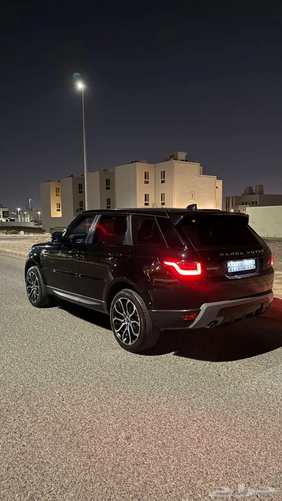رنج روفر سبورت SE 2020 ناغي بحالة الوكاله.. 3