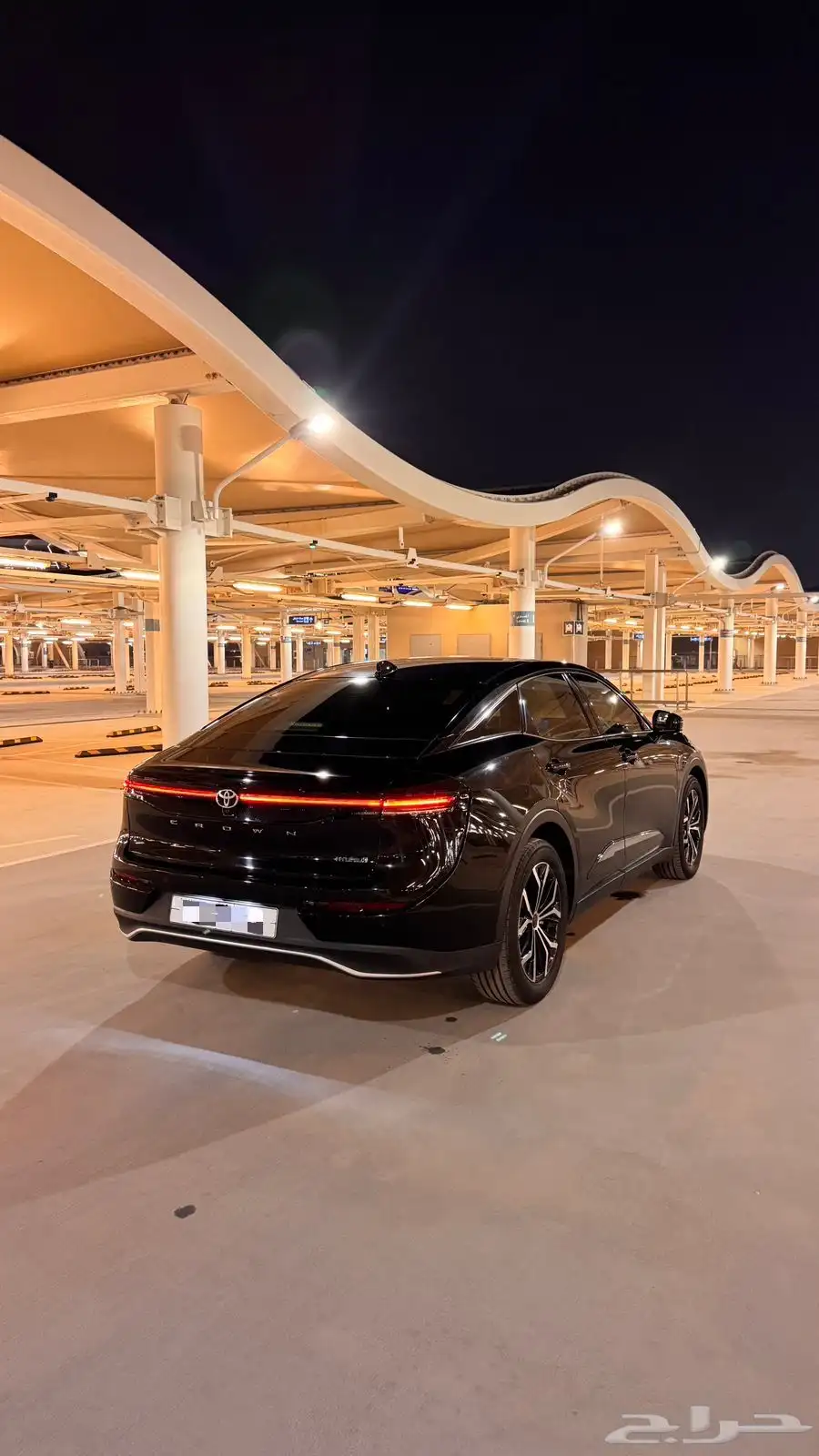 كراون بريميوم 2023 اسود وكالة 4