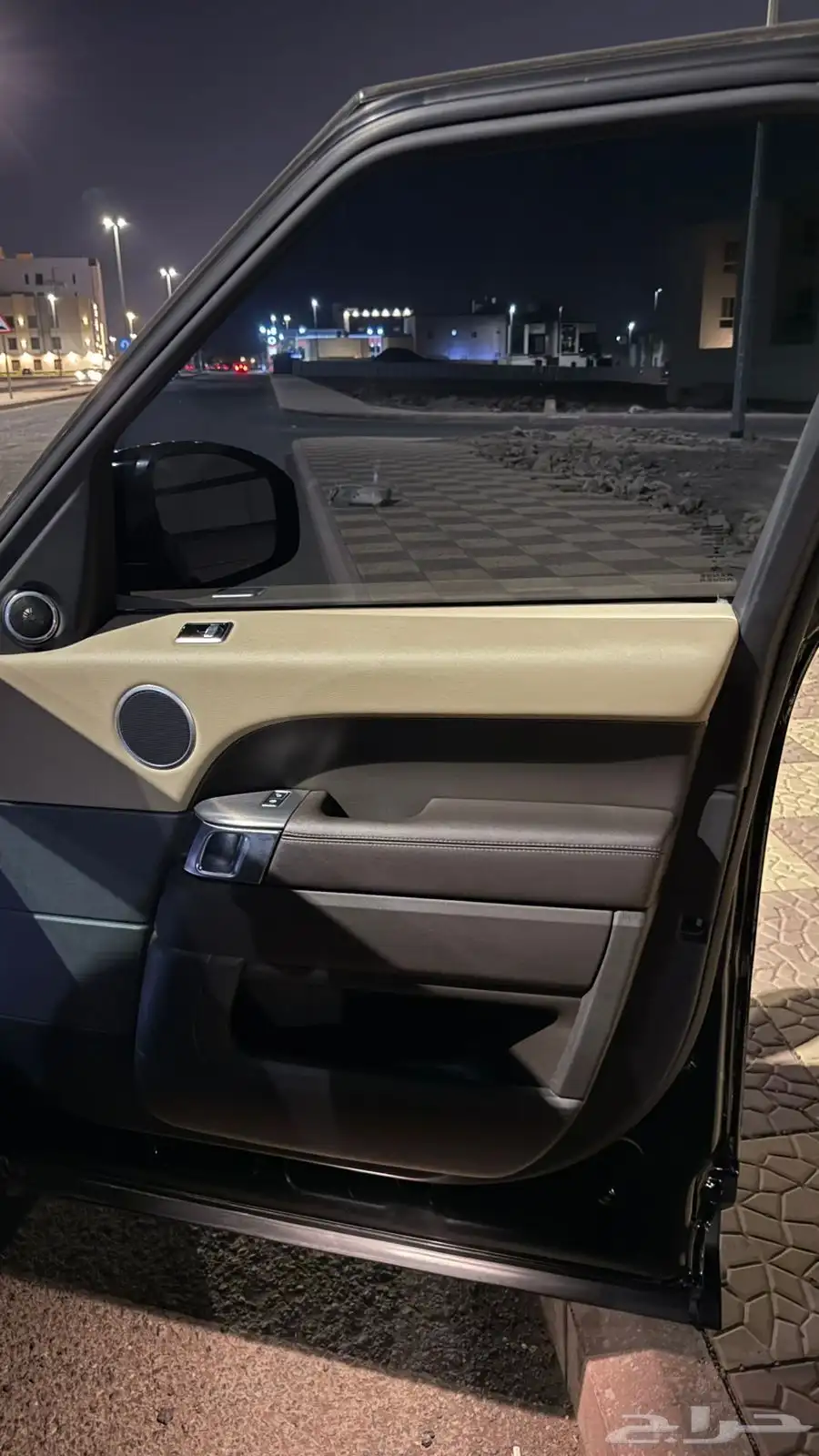 رنج روفر سبورت SE 2020 ناغي بحالة الوكاله.. 9