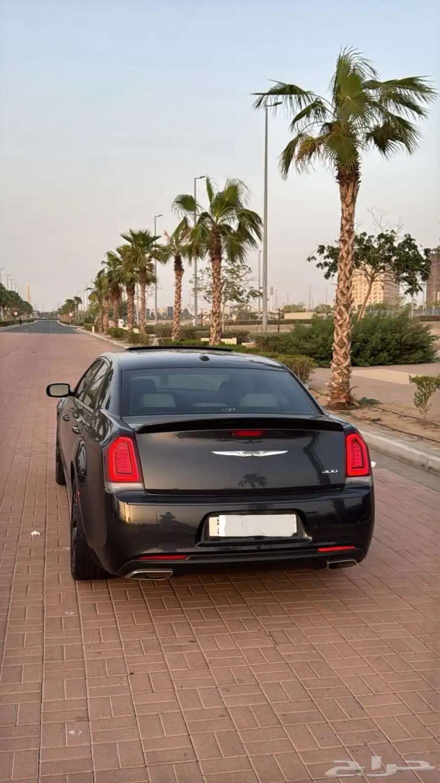 للبيع كرايزلر 2019 c300 4