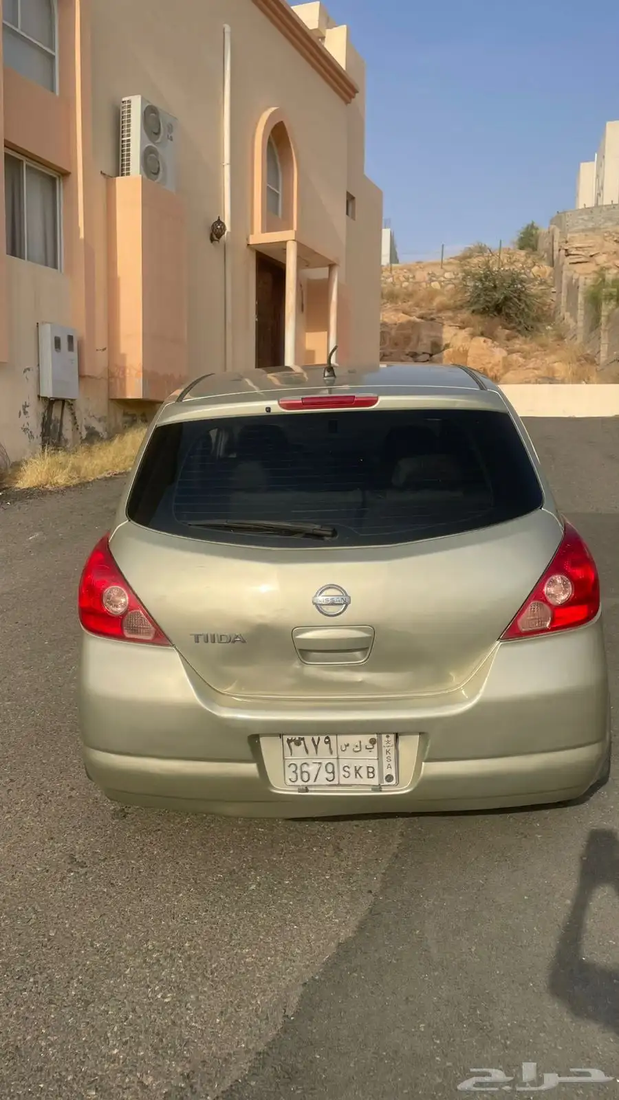 نيسان تيدا 5