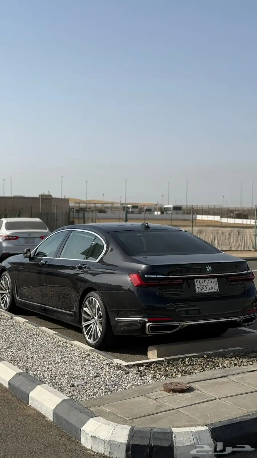 بي ام دبليو 730li 2021 ممشى قليل وبحالة الوكاله.. 4