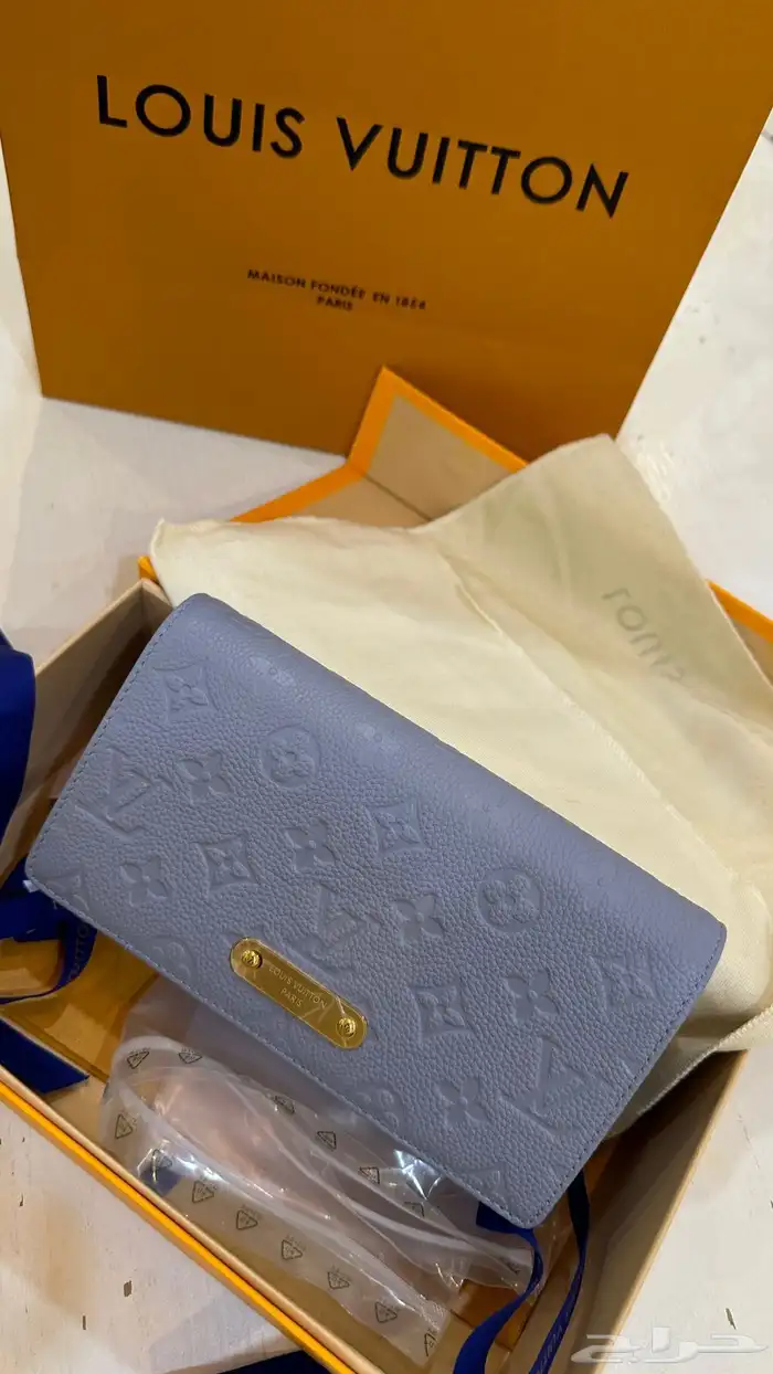 شنطه LV Master Collety بشامل ملحقاتها في الرياض 0