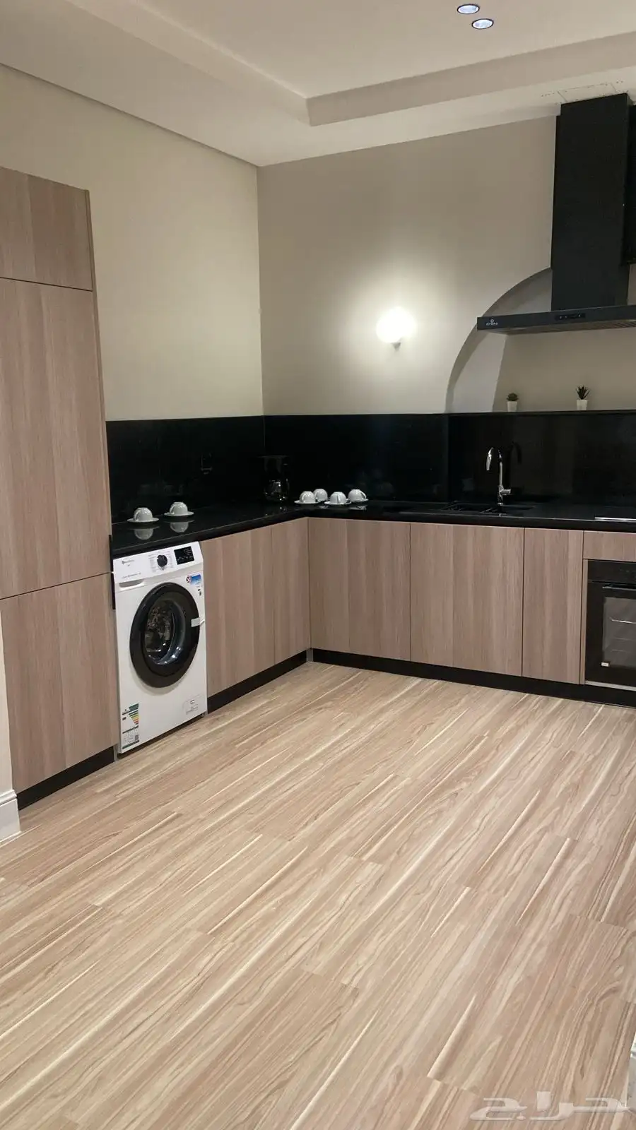 شقة مؤثثة حي المغرزات للإجار Furnished apartment for rent 2