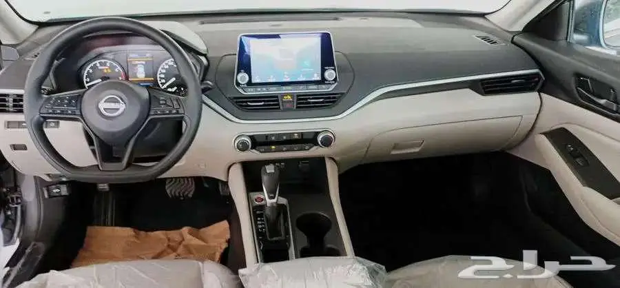 نيسان التيما ستاندر موديل 2025 4