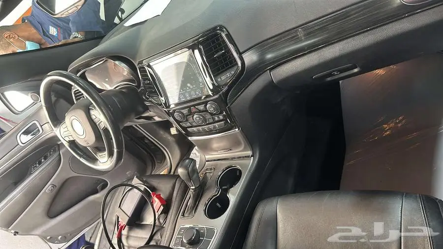 jeep grand 4