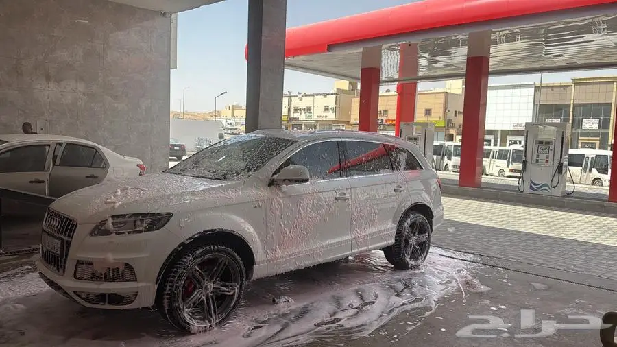 اودي Q7 للبيع 1