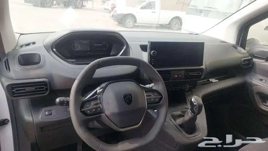 بيجو بارتنر 2025 قير عادي ديزل شاص طويل 3