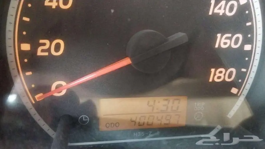 TOYOTA HIACE 1