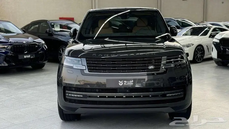 2025 رنج روفر اس إي RANGE ROVER SE P400 2