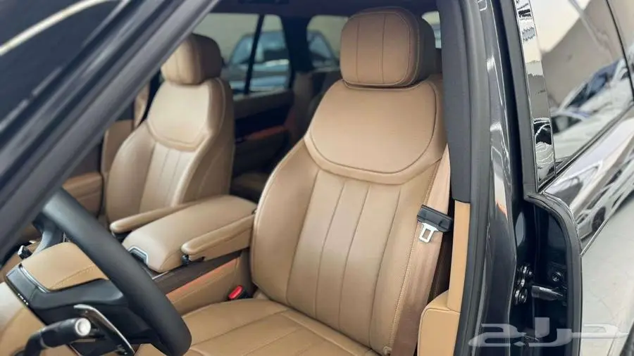 2025 رنج روفر اس إي RANGE ROVER SE P400 11
