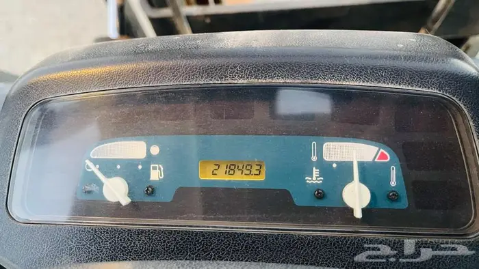 تويوتا 1.5 طن بنزين 6