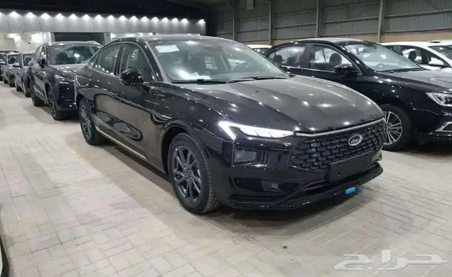 فورد توريس تريند وامبيانتي 2025 اسود رصاصي ابيض 12