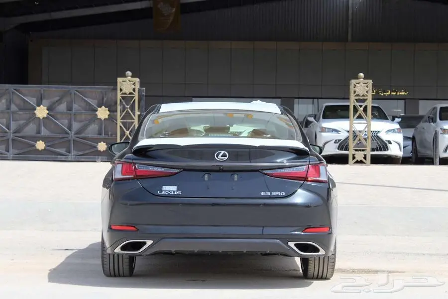 لكزس - ES 350 - F - Sport - خليجي - 2025 3