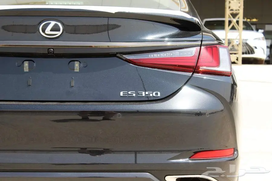 لكزس - ES 350 - F - Sport - خليجي - 2025 5