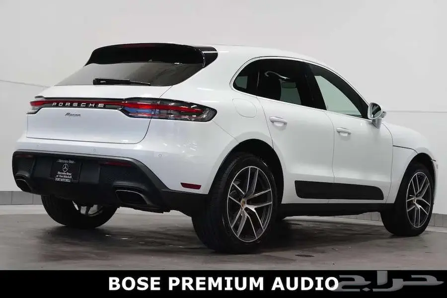 2024 Porsche Macan AWD 3
