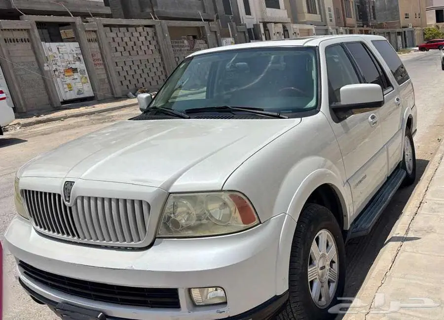 نافجيتور لينكون 2005 0