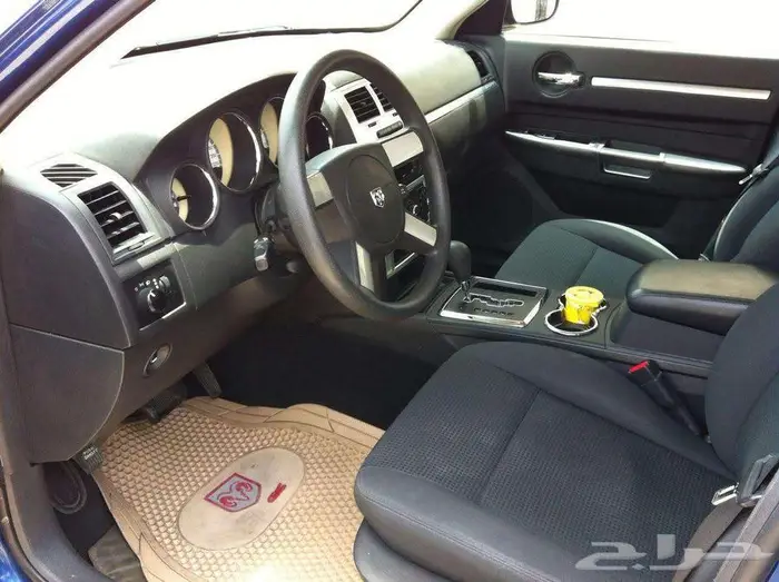 Dodge Charger 2010 4
