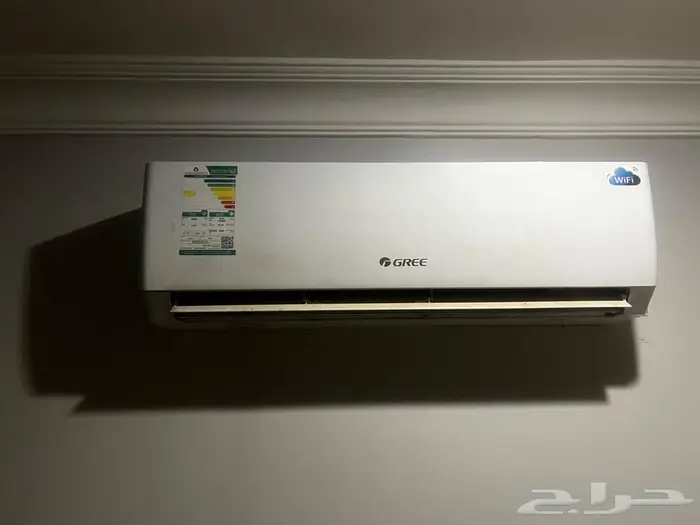 مكيف GREE مع wifi وشاشه led 1