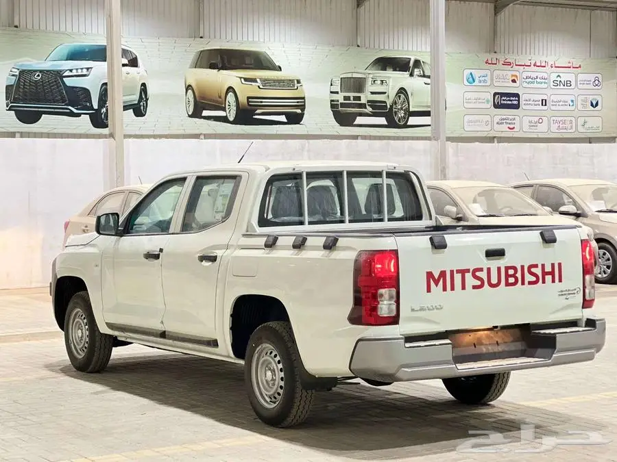 ميتسوبيشي L200 غمارتين 2024 بدون دبل (قير عادي) 11