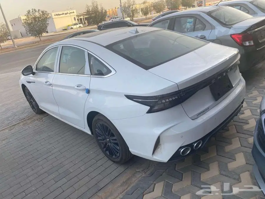 شيري اريزو 8 كومفورت 2025 3