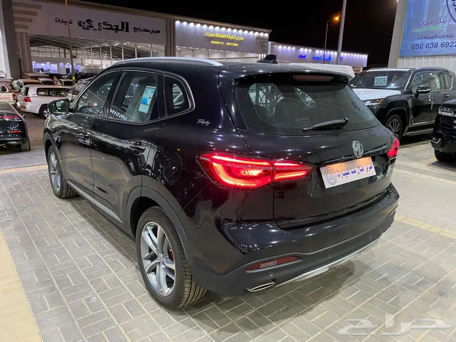 ام جي HS 2023 فل كامل اسود سعودي عرض خاص ب 62500 8