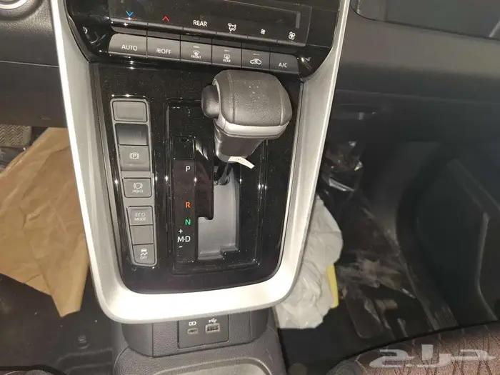 تويوتا انوفا GL استندر 2024 بنزين 4