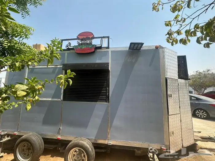 فود ترك للايجار او البيع 4.5m 2.5m 2