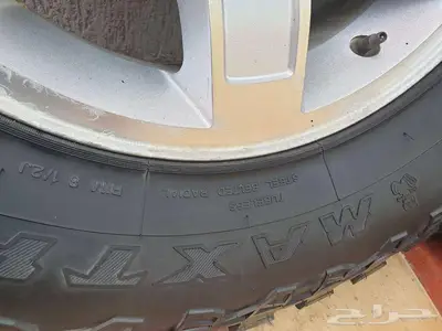 كفرات حجرية مع جنوط اصلية وكالة 2