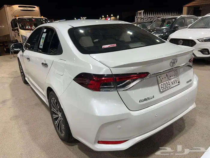 تويوتا-كورولا-2023-فل كامل-العداد-112-السعر-68000 7