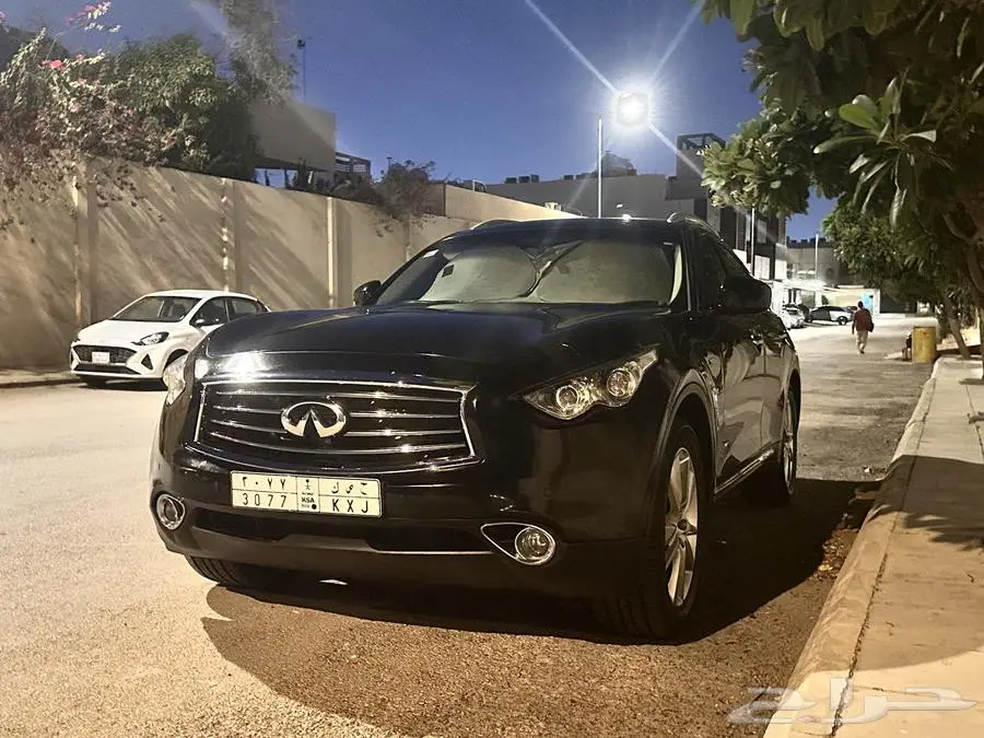 انفنتي 2014 QX70 4