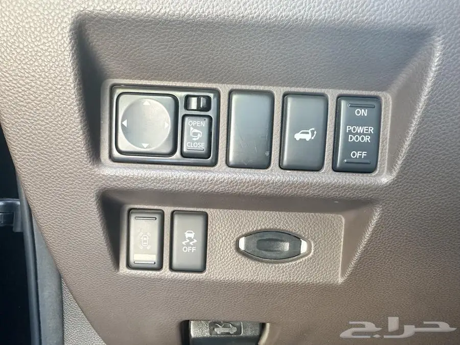 انفنتي 2014 QX70 18